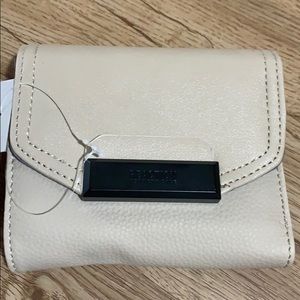 NWT Kenneth Cole Reaction wallet